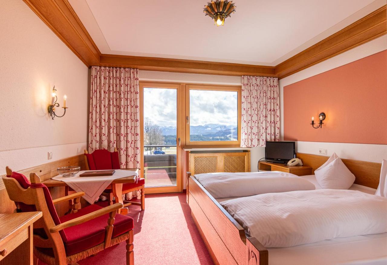 Pension Heim Seeg Exteriör bild